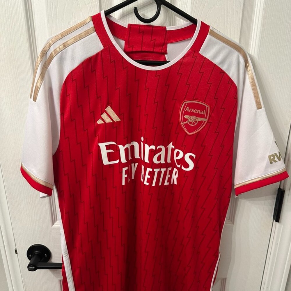 Men's Arsenal Kit